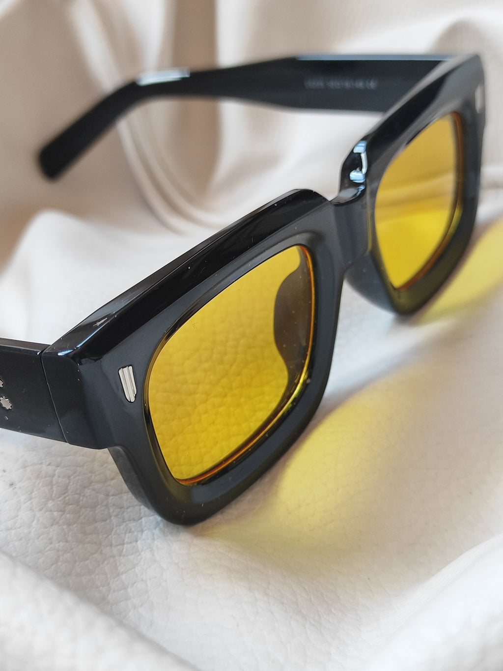 MERCURIO NERO GIALLO