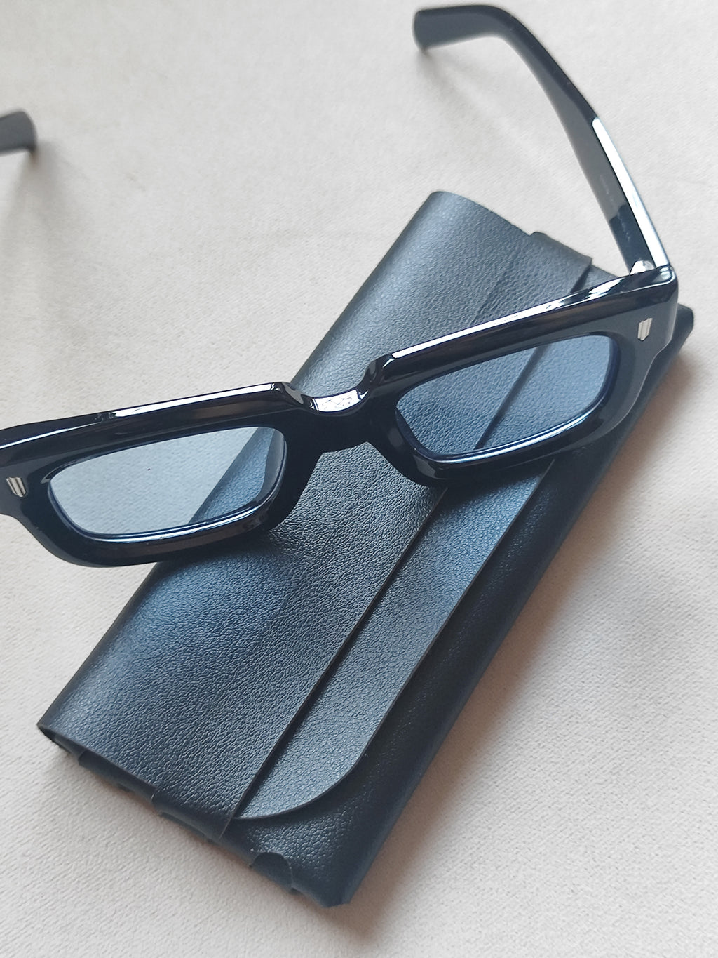 MERCURIO NERO AZZURRO