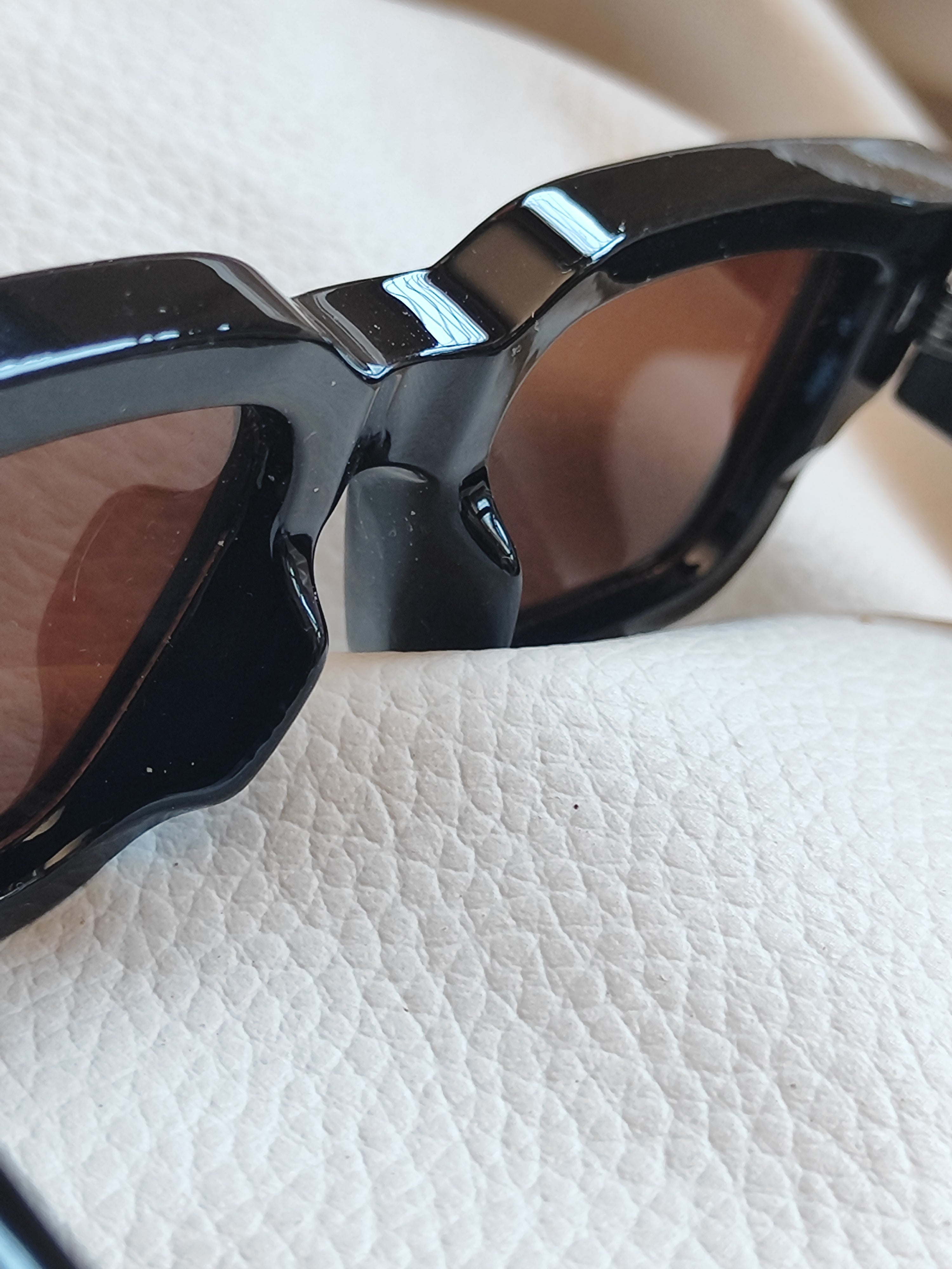 MERCURIO NERO/MARRONE